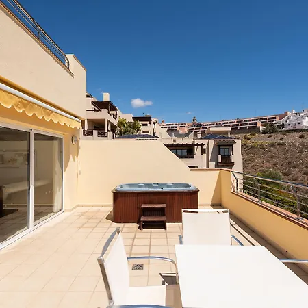 Holiday Club Sol Amadores Aparthotel