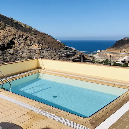 Aparthotel Club Sol Amadores 4*