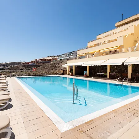 Aparthotel Club Sol Amadores 4*