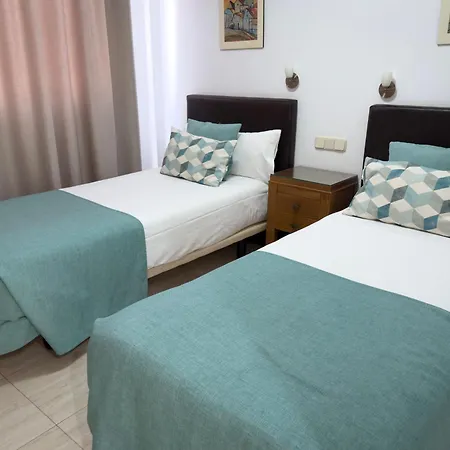 Holiday Club Sol Amadores Aparthotel 4*
